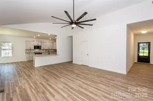 165 Meadowlark Ln, Statesville, NC 28625 - Photo 8