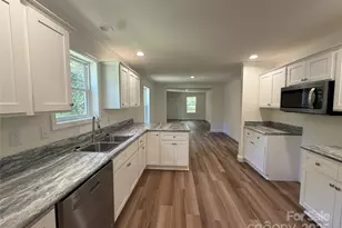 509 Bonner St, Hendersonville, NC 28739 - Photo 24