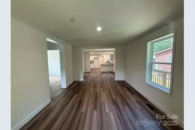 509 Bonner Street, Hendersonville, NC 28739 - Photo 10