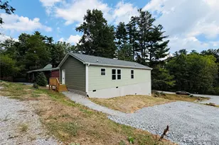 509 Bonner St, Hendersonville, NC 28739 - Photo 4