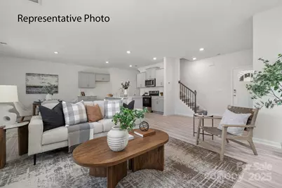 1365 37th Avenue Lane NE, Hickory, NC 28601 - Photo 4