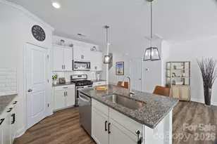 663 Cypress Glen Ln, Lake Wylie, SC 29710 - Photo 12