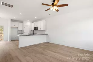 106 Indian Wls Ct, Harmony, NC 28634 - Photo 4