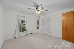 5640 Sharon Rd, Charlotte, NC 28210 - Photo 16