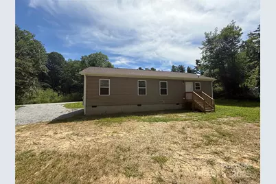 204 Oscelake Way, Hendersonville, NC 28739 - Photo 4