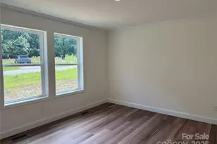 204 Oscelake Way, Hendersonville, NC 28739 - Photo 22