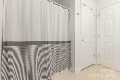 300 W 5th Street #250, Charlotte, NC 28202 - Photo 14