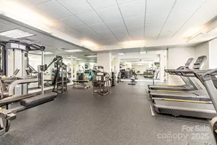 300 W 5th St, Charlotte, NC 28202 - Photo 30