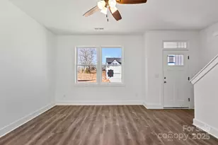 109 Indian Wls Ct, Harmony, NC 28634 - Photo 4