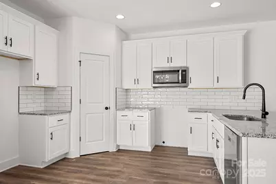 109 Indian Wells Court, Harmony, NC 28634 - Photo 8