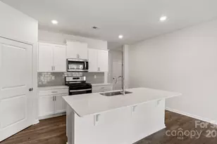 84 Ridgehaven Dr, Waynesville, NC 28786 - Photo 6