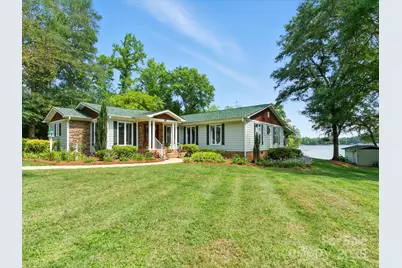 703 Island Point Road, Mount Holly, NC 28120 - Photo 6