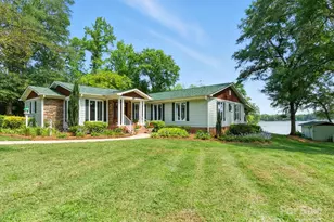 703 Island Point Rd, Mount Holly, NC 28120 - Photo 6