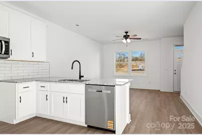 119 Indian Wells Court, Harmony, NC 28634 - Photo 8