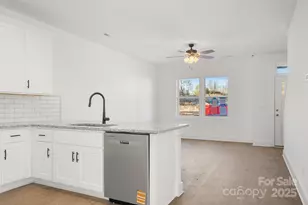 123 Indian Wls Ct, Harmony, NC 28634 - Photo 10