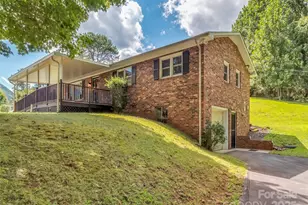 250 Reeves Cove Rd, Candler, NC 28715 - Photo 34