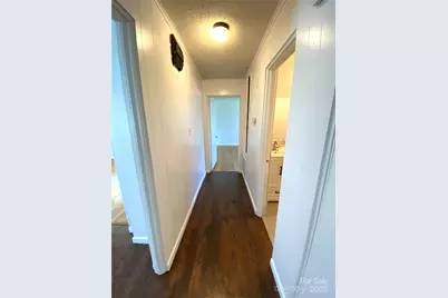 2842 1st Avenue NW, Hickory, NC 28601 - Photo 22