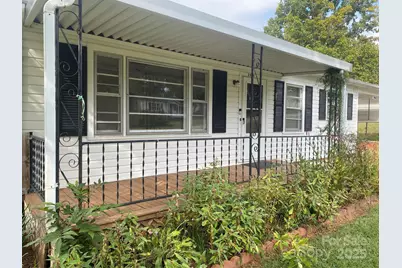 2842 1st Avenue NW, Hickory, NC 28601 - Photo 46