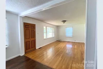 2842 1st Avenue NW, Hickory, NC 28601 - Photo 48