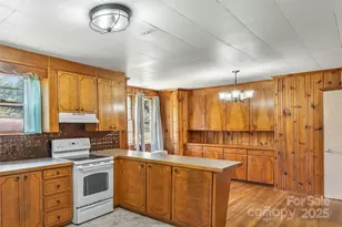 194 Virginia Dr, Marion, NC 28752 - Photo 14