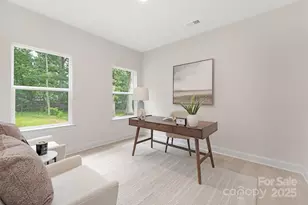 4015 Oakdale Rd, Charlotte, NC 28216 - Photo 10