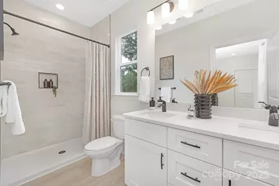 4015 Oakdale Road, Charlotte, NC 28216 - Photo 14