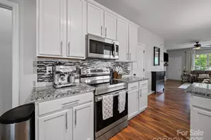 1228 Rising Oak Dr, Charlotte, NC 28206 - Photo 20