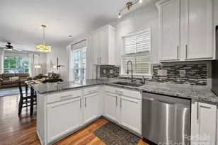 1228 Rising Oak Dr, Charlotte, NC 28206 - Photo 18