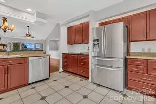 86 Distant View Dr, Asheville, NC 28803 - Photo 8