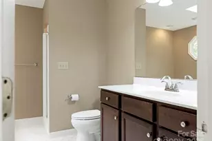 5124 Tedorill Ln, Charlotte, NC 28226 - Photo 18