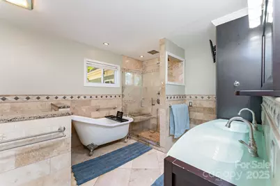 311 Dover Avenue, Charlotte, NC 28209 - Photo 18