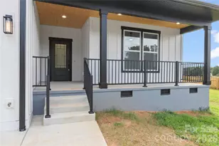 2589 Polo Ln, Maiden, NC 28650 - Photo 4