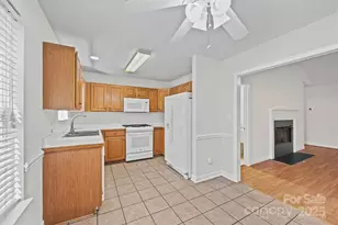 15901 Lawyers Rd, Matthews, NC 28104 - Photo 12