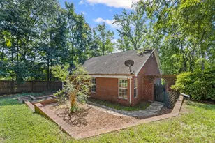 15901 Lawyers Rd, Matthews, NC 28104 - Photo 34