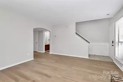 10918 Carmel Crossing Road, Charlotte, NC 28226 - Photo 6