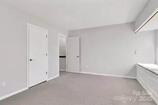 10918 Carmel Crossing Rd, Charlotte, NC 28226 - Photo 22