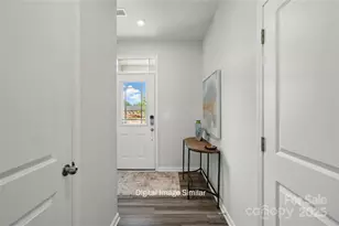 7014 Hodges Meadow Ln, Charlotte, NC 28213 - Photo 4