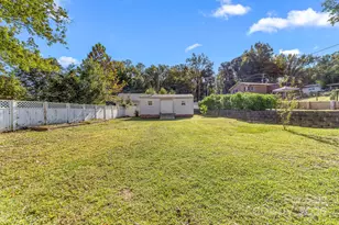 806 Dogwood Dr, Dallas, NC 28034 - Photo 22