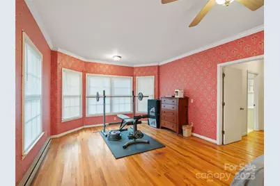 147 Walnut Avenue, Spruce Pine, NC 28777 - Photo 16