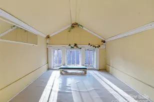 147 Walnut Ave, Spruce Pine, NC 28777 - Photo 24