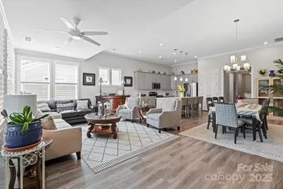 7343 Overjoyed Crossing #318, Charlotte, NC 28215 - Photo 6