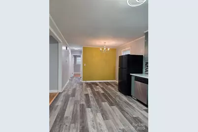 2218 W 5th Avenue, Gastonia, NC 28052 - Photo 8