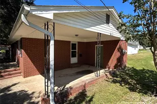 2218 W 5th Ave, Gastonia, NC 28052 - Photo 2