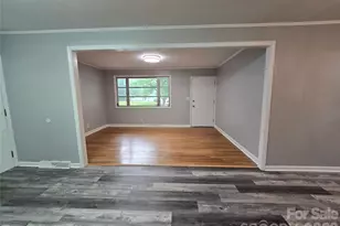 2218 W 5th Ave, Gastonia, NC 28052 - Photo 10
