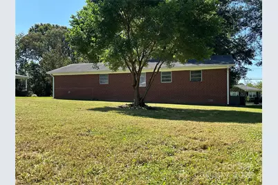 2218 W 5th Avenue, Gastonia, NC 28052 - Photo 4