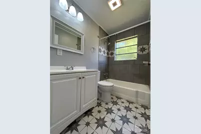 2218 W 5th Avenue, Gastonia, NC 28052 - Photo 14