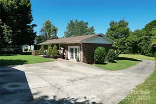 38430 Airport Rd, New London, NC 28127 - Photo 8