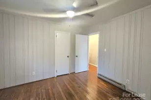 809 Wilbrown Cir, Charlotte, NC 28217 - Photo 16