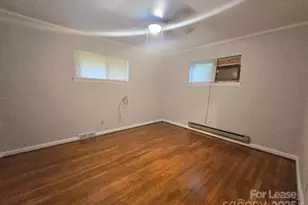 809 Wilbrown Cir, Charlotte, NC 28217 - Photo 12