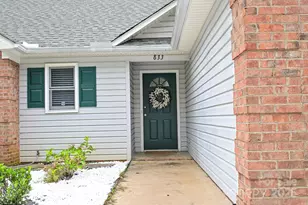 833 Hidden Creek Cir, Salisbury, NC 28147 - Photo 2